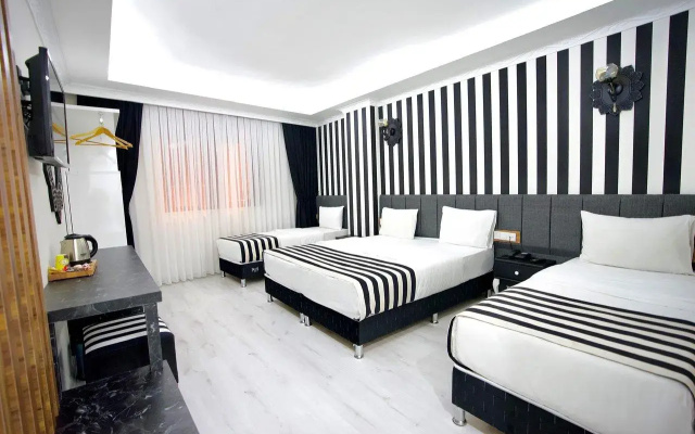 Cnr Inci Hotel