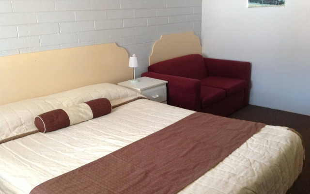 Sunraysia Motel & Holiday Apartments