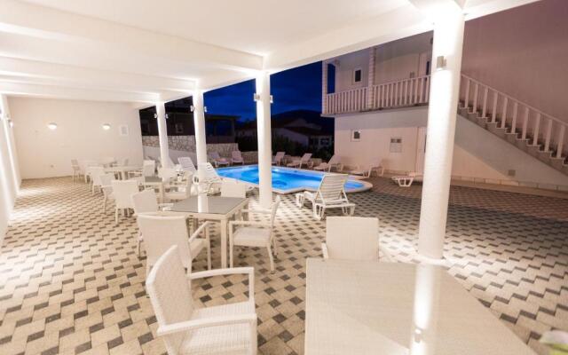 Apartments Bridic