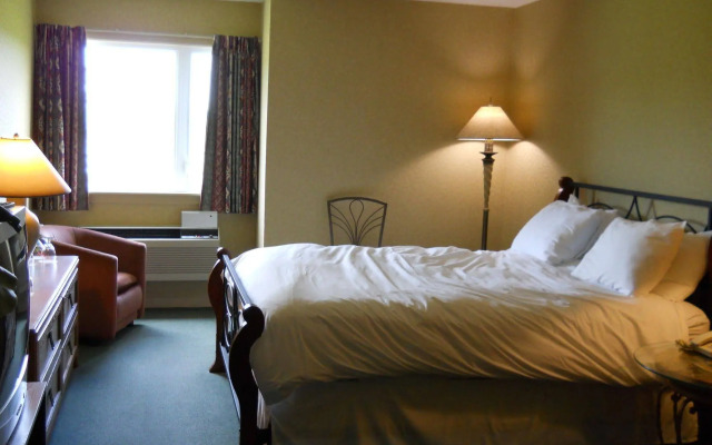 Annapolis Royal Inn & Suites