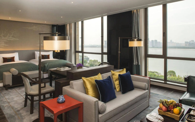 Hangzhou Jiutai Hotel