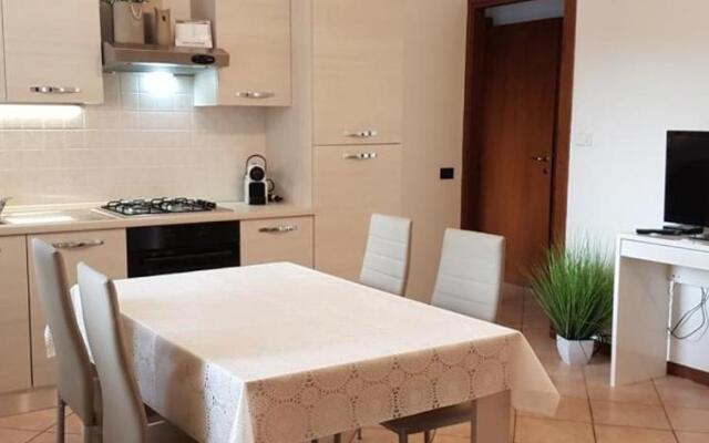 Cadelvolto carrista7Home