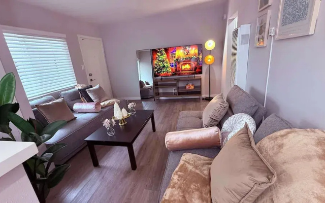 Oneluxstay 1BR Home Near the Beach