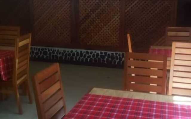 Pamoja Expeditions Lodge