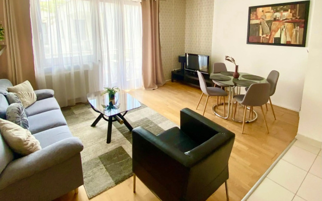 Quality Point Apartments 0-24 reception