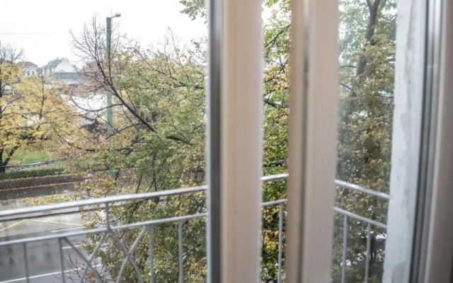 Attila Luxury Apartment