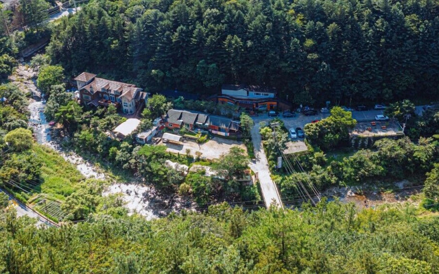 Pension Irum