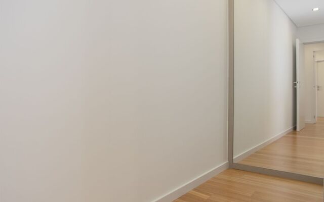 Liiiving - Luxury River View Apartment III