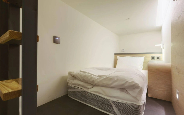 Taiwan Youth Hostel & Capsule Hostel