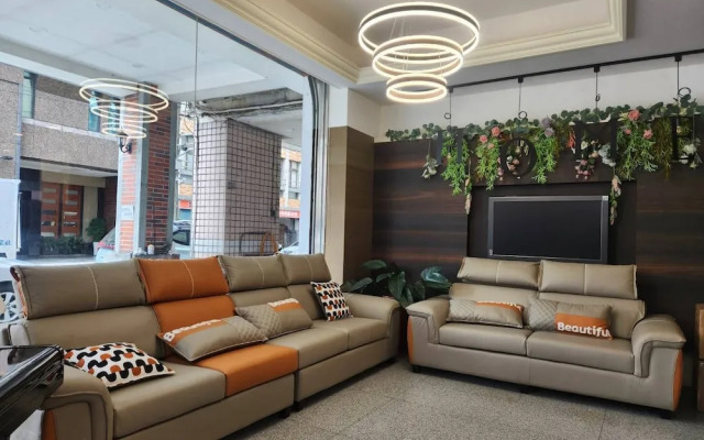Jia-Jia Business Hotel
