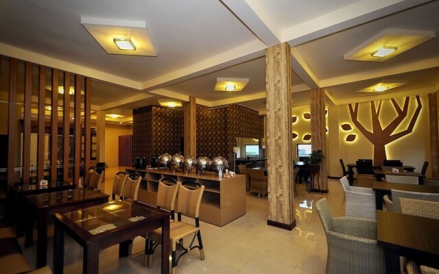 Spencer Green Hotel