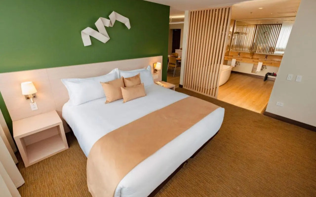 Liv Hotel Zona G