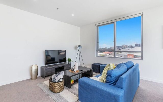 Luxury 2 Bed Apt In South Brisbane And Free Parking Qsb058