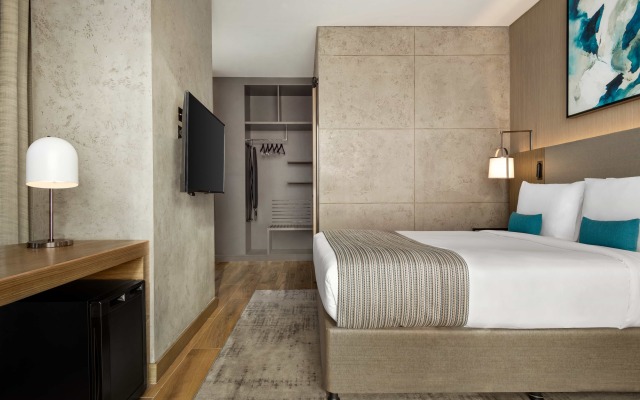 Mercure Dubai Gold District