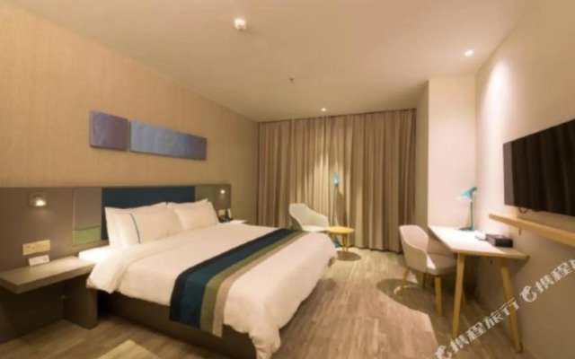 Homeinn Selected Hotel (Yingkou Jinniushan Street Wanda Plaza)