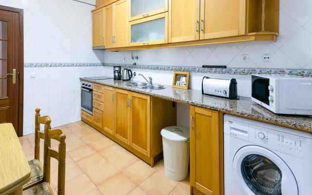 A03 - Central 1 Bed Apartment