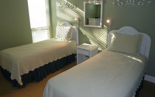 Villa 289 2 Bedrooms 1 Bathroom Condo