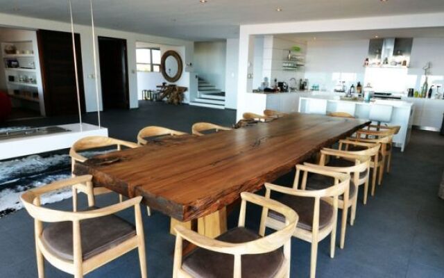 Scandinavian Mansion 9 Bedroom Palace