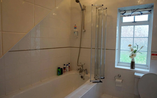 The Ridings Guest House