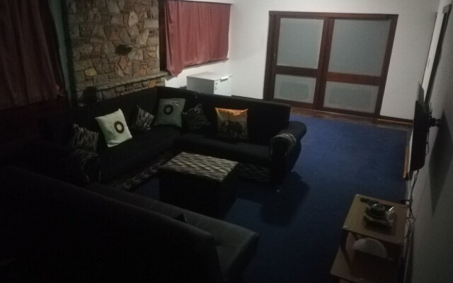 N-Self Catering Lodge