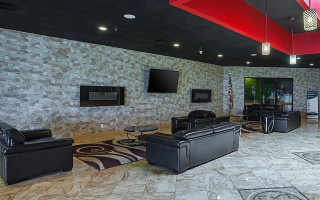 Clarion Hotel Desoto