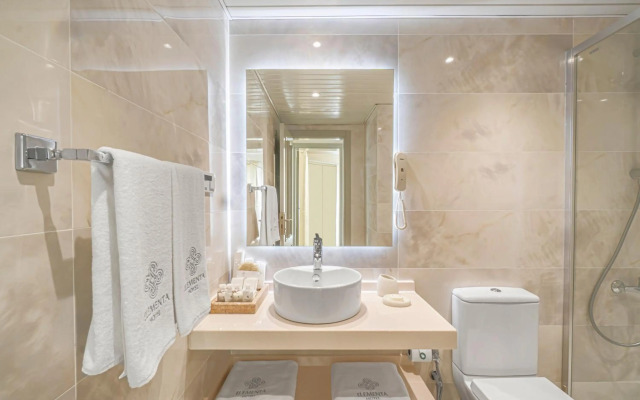 Elementa Boutique Hotel