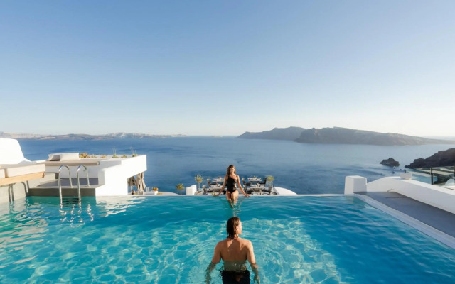 La Perla Villas - Adults Only
