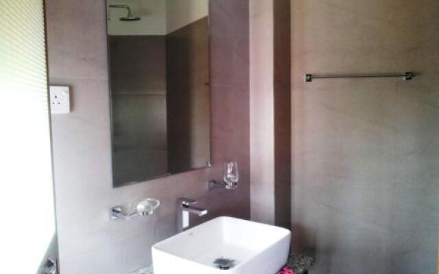 Serendipity Del Re Leone Guesthouse