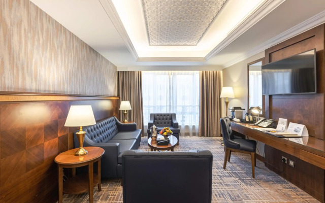 Royal Inn Al-Nokhba Hotel