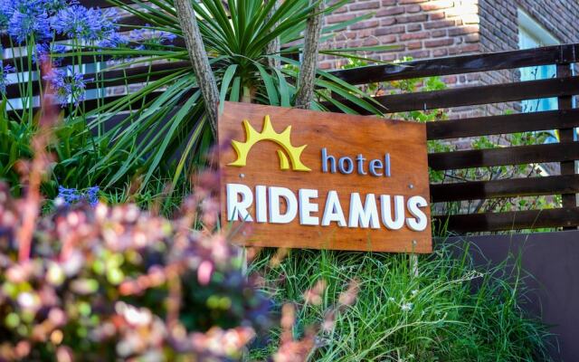 Hotel Rideamus