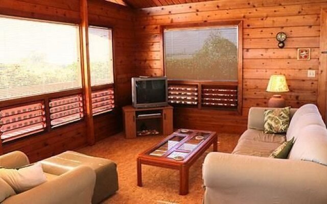 Molokai Vacation Properties - Kimo's Hale