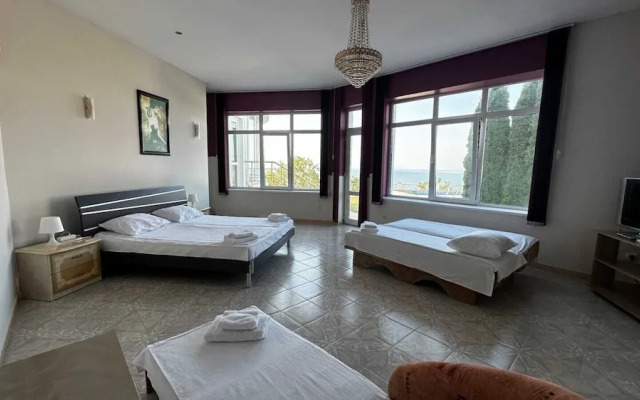 Quartz Hotels Varna Briz