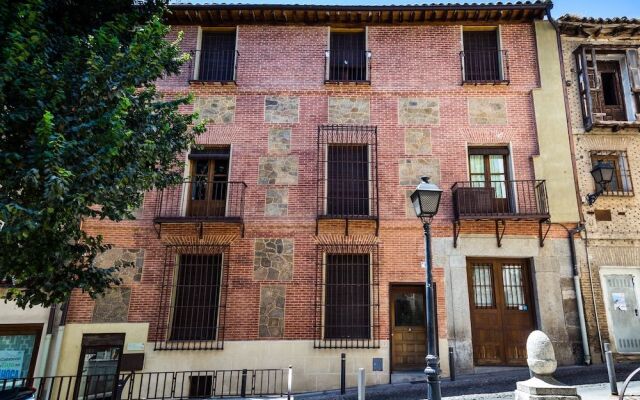 La casa de los Infantes by Toledo AP