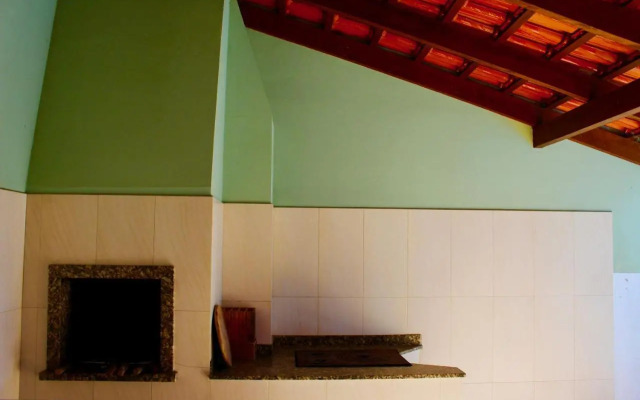 SOBRADO COM PISCINA EM MARISCAL Rutilio N 350