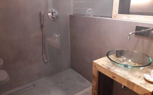 Verona Sweet Central Home