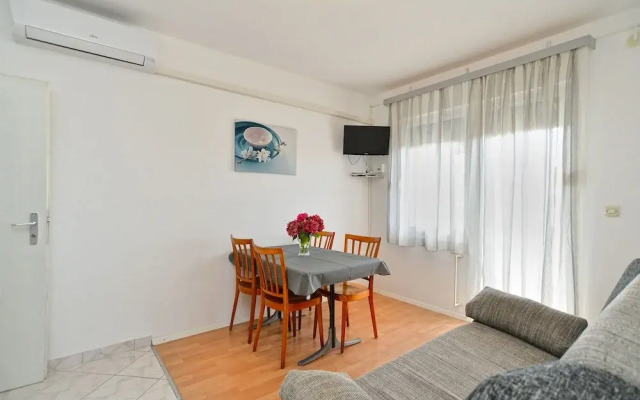 Apartments 2071