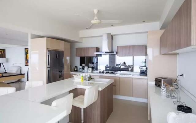 Seaview Villa Bang Por