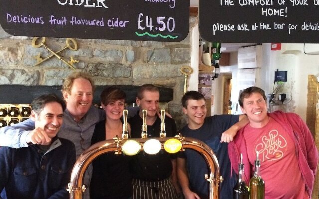 The Cross Keys Inn