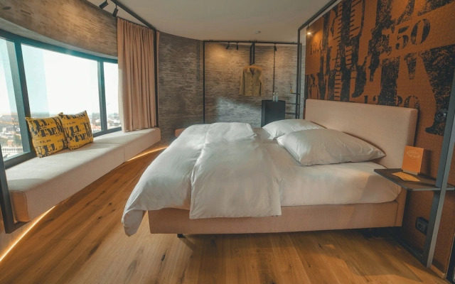 John & Will Silo-Hotel by Guldsmeden