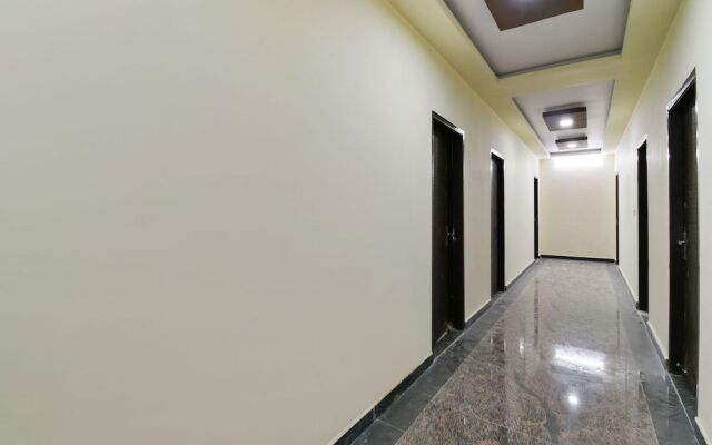 OYO 35433 Hotel Sethi Palace