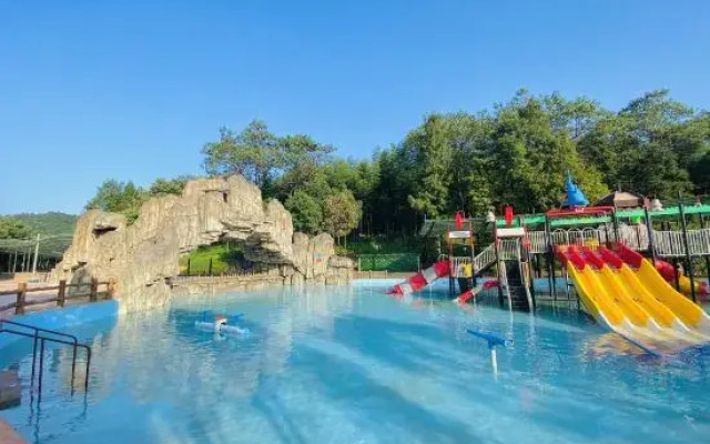 AnJi PASTORAL JiaLeBIi Themed Hotel