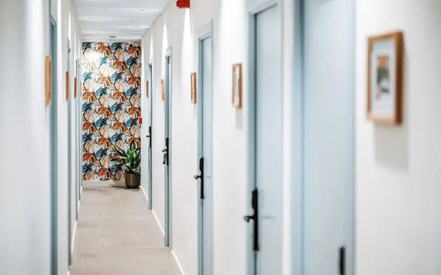 Sweet Lloret Suites