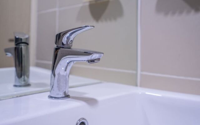 OYO Home 89391 Awesome 1br Arte Plus