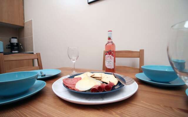 Karah Suites - Church Road II