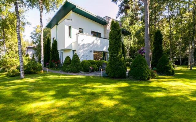 Villa in Tallinn near beach