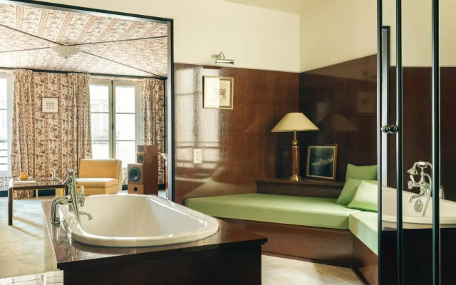 Les Suites Cinabre