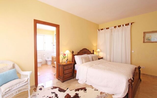1106 Family Villa Heated Pool High Speed Wifi Netflix