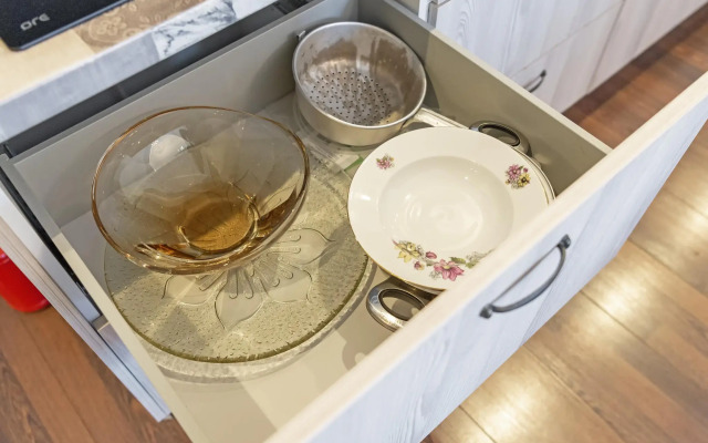 Квартира на Кирилловской 6