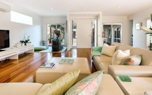 Waikiki - Blairgowrie