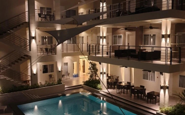 Rovira Suites